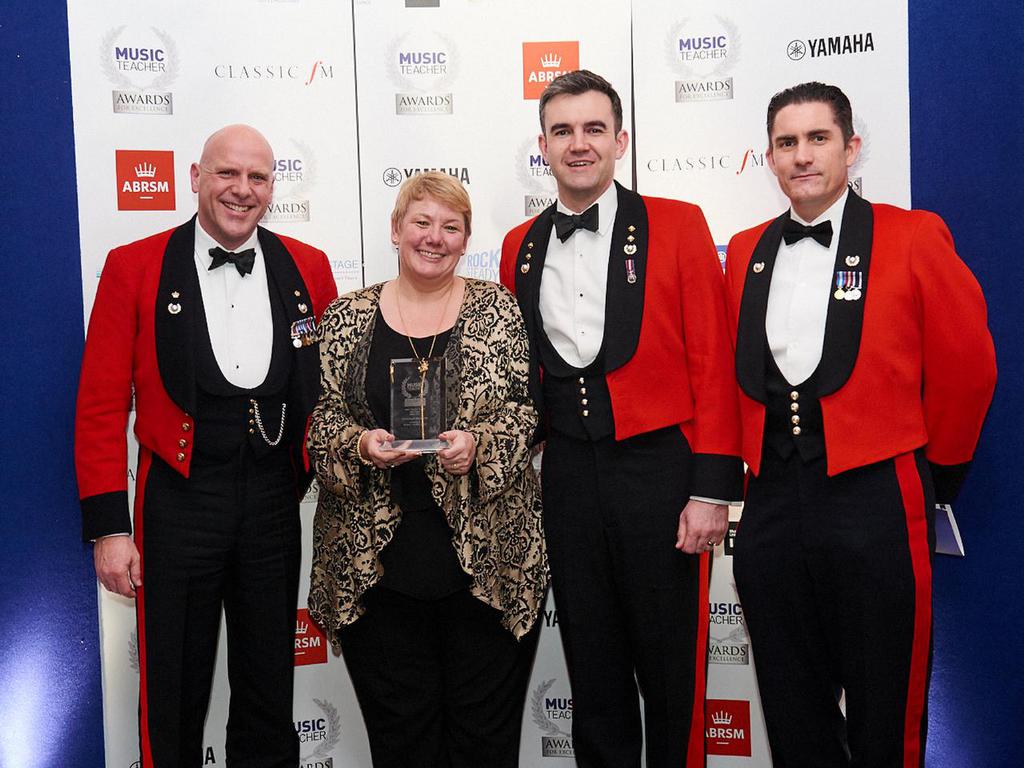 Hub Wins Top Award