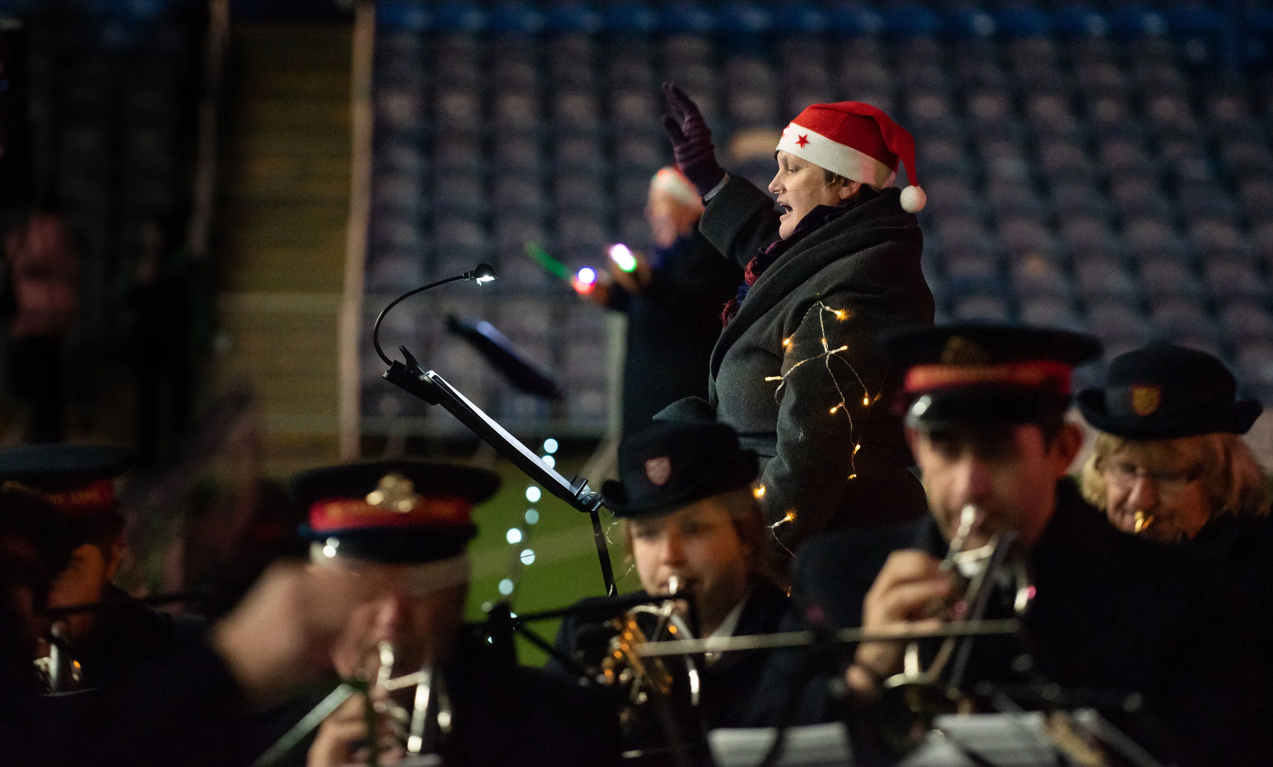 VernonNash_Schools Carols at Fratton Park_015.jpg
