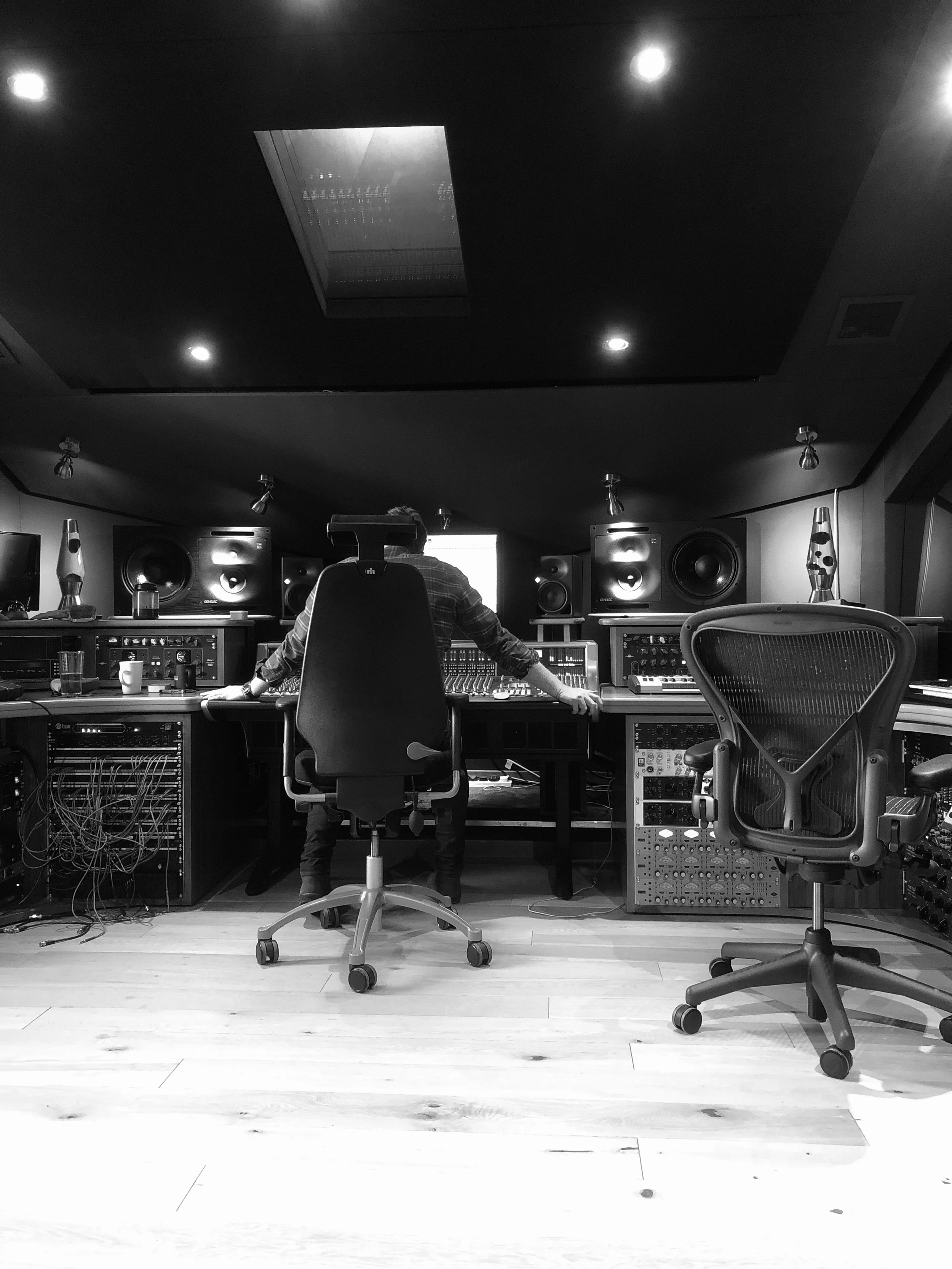 Joss Worthington (Engineer) - recording session for Spook The Herd