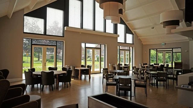 Woonzorgcomplex Aarhoeve, nieuwbouw met 30 verpleeghuiskamers, 32 verzorgingsappartementen en zorgondersteunende ruimtes.