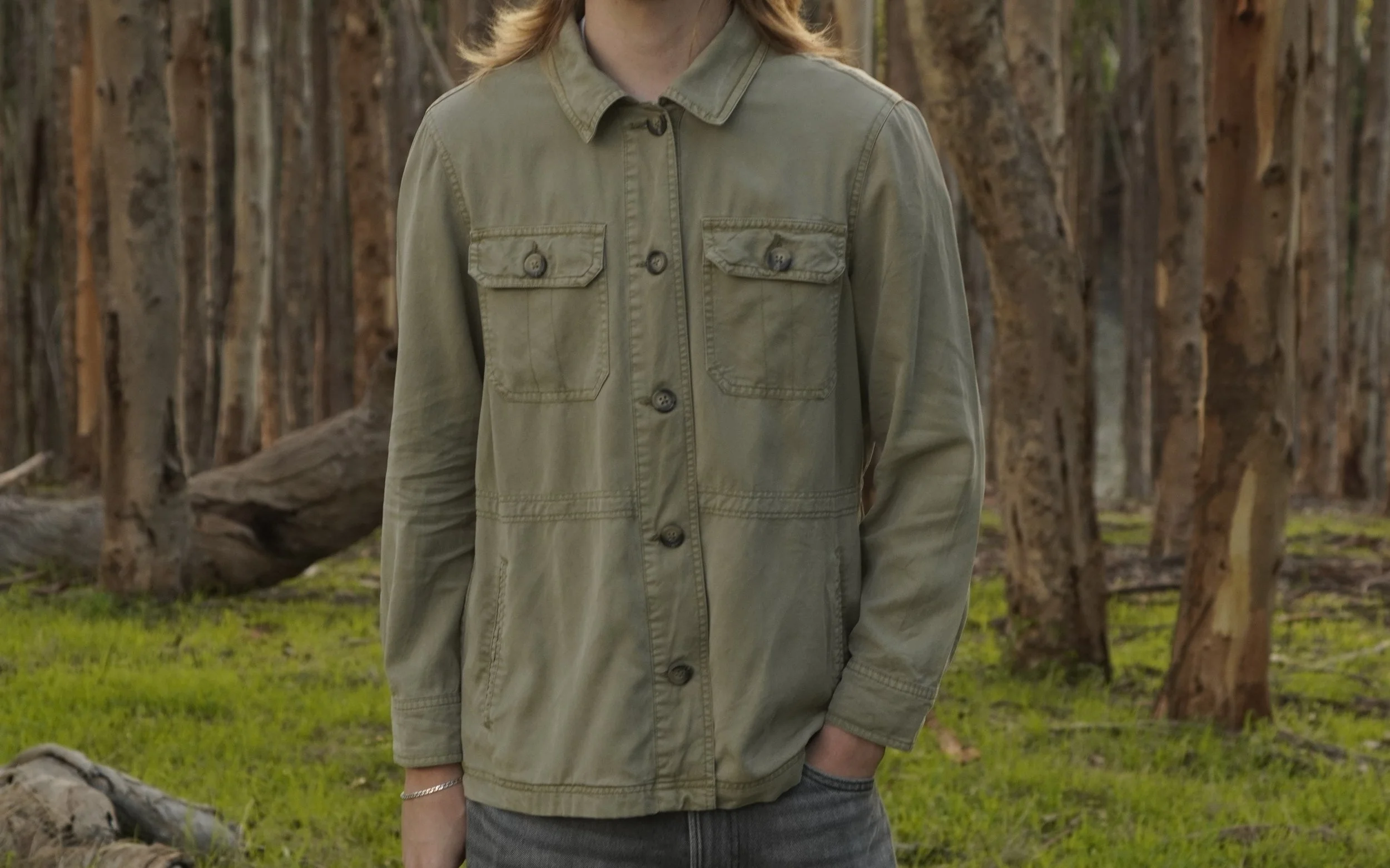 GREEN MLTARY JACKET closeup 2.JPG