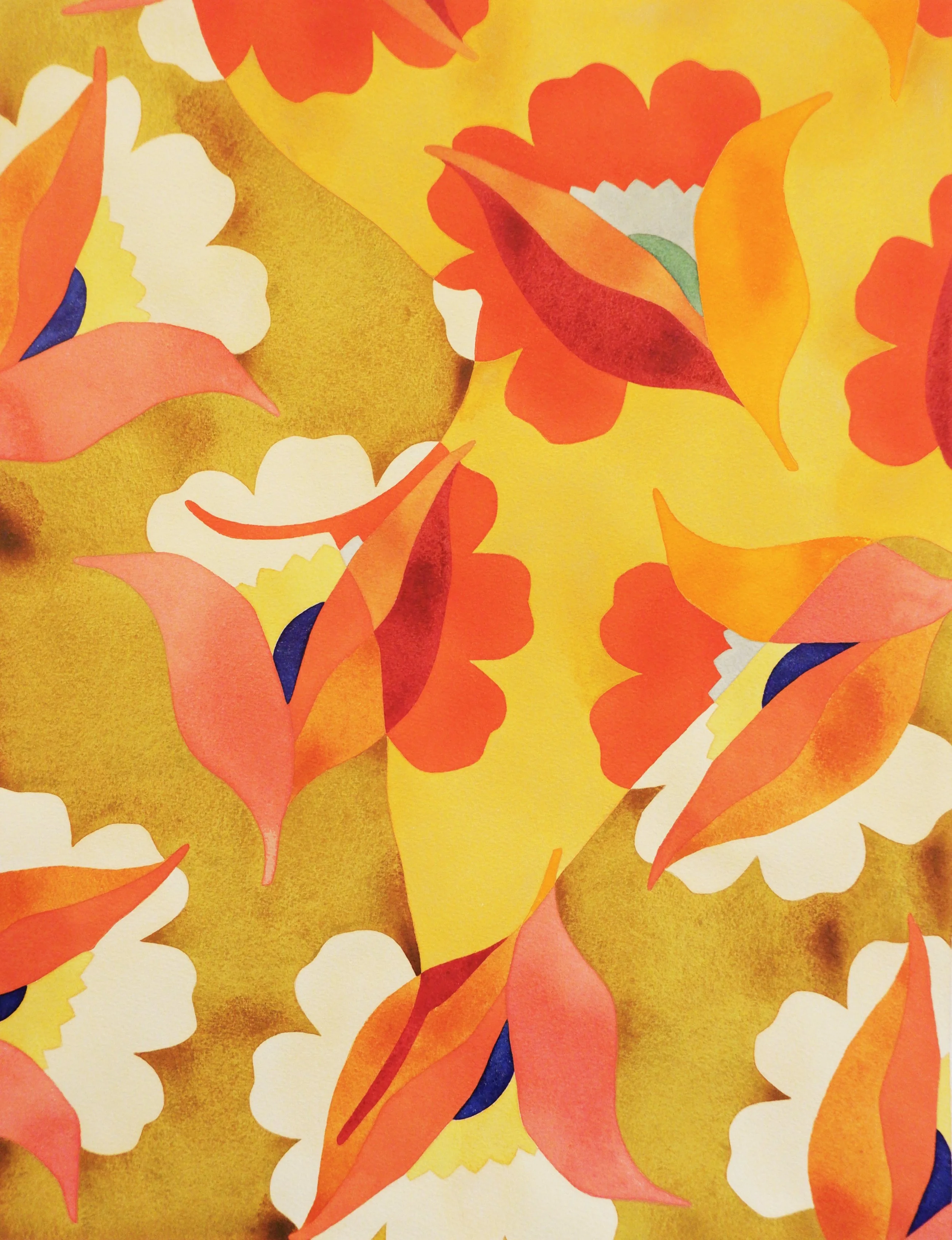 Motif floral coloré avec des fleurs oranges, blanches, jaunes et des feuilles vertes sur un fond jaune