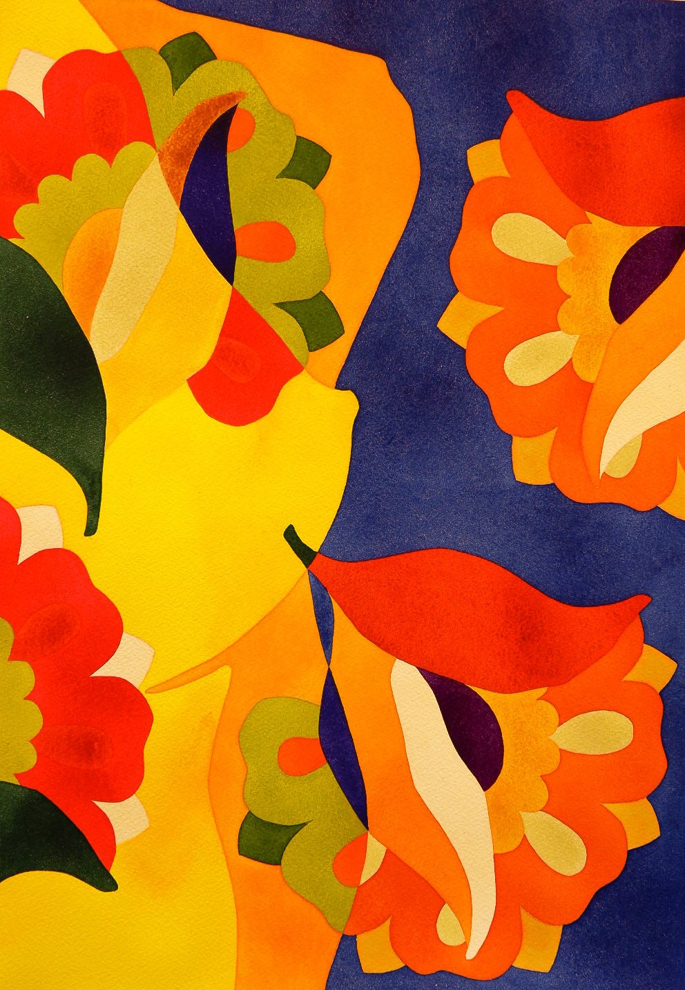Une peinture abstraite représentant des fleurs orange, jaunes, vertes et blanches sur un fond bleu.