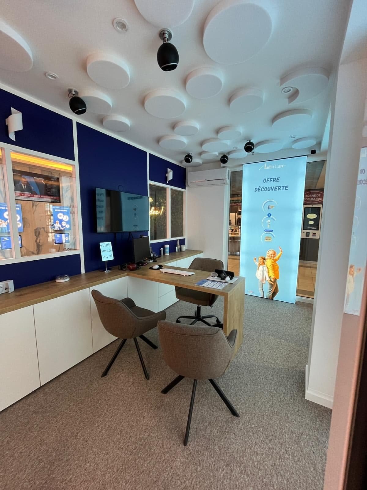 Nouveau centre auditif Audiocare  à Beauvais 🎉Nous sommes heureux de vous annoncer l’ouverture  (3).jpg
