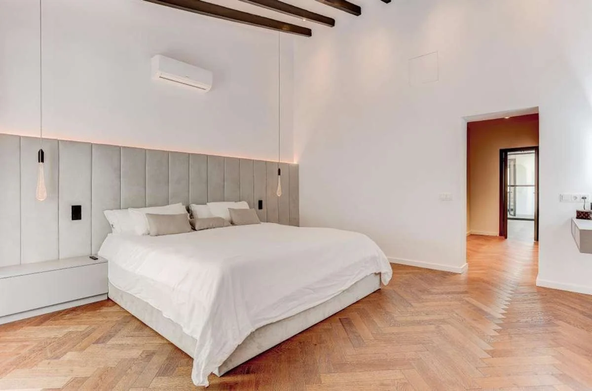 Refurbishing apartments in Palma de Mallorca