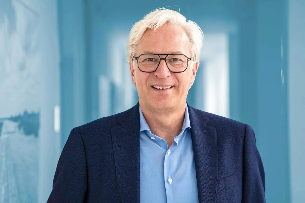 Torsten Schröder: Torsten is the Managing Director of IQON GmbH