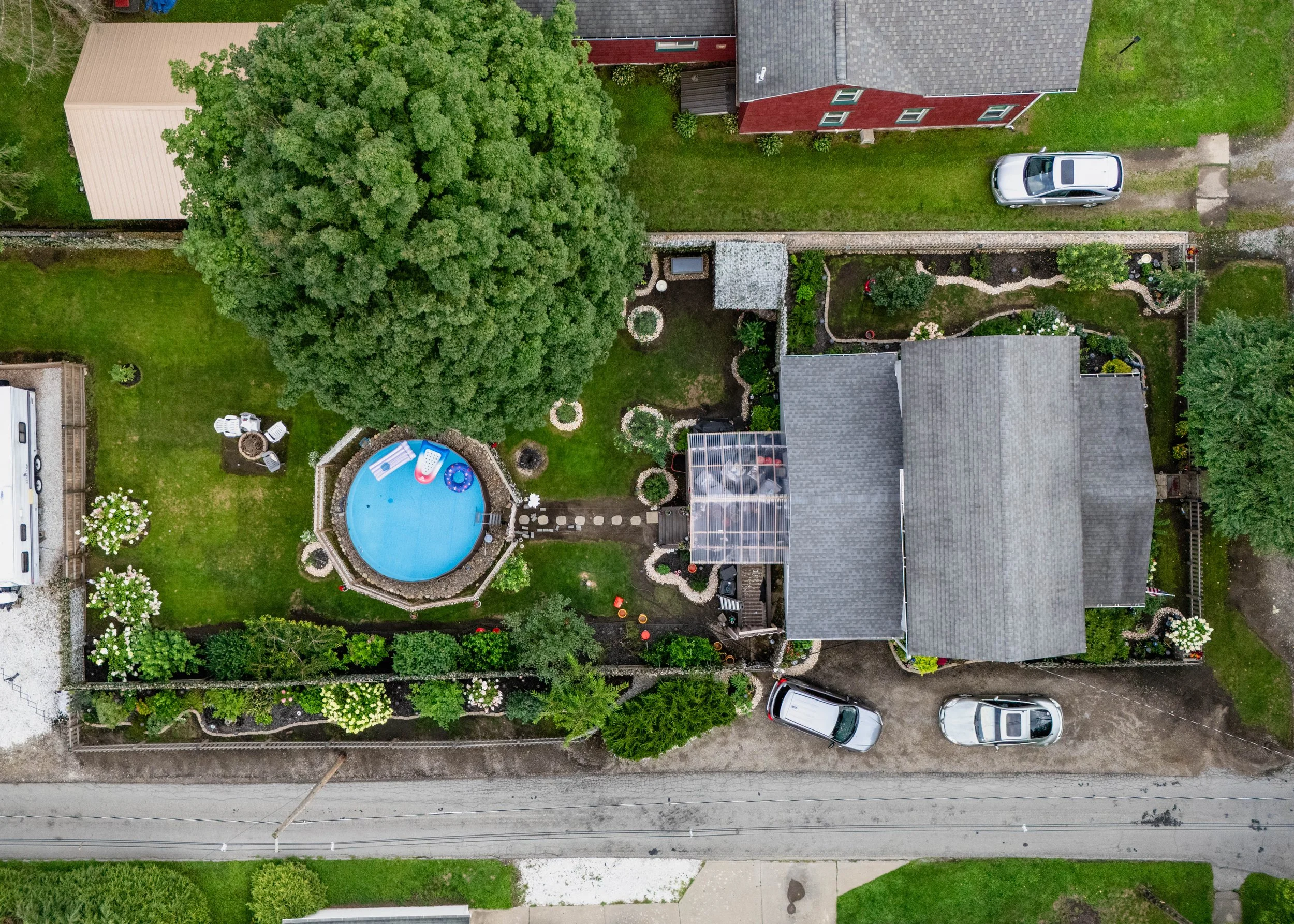 SaegPoolLandscapeHouseAR01.jpg