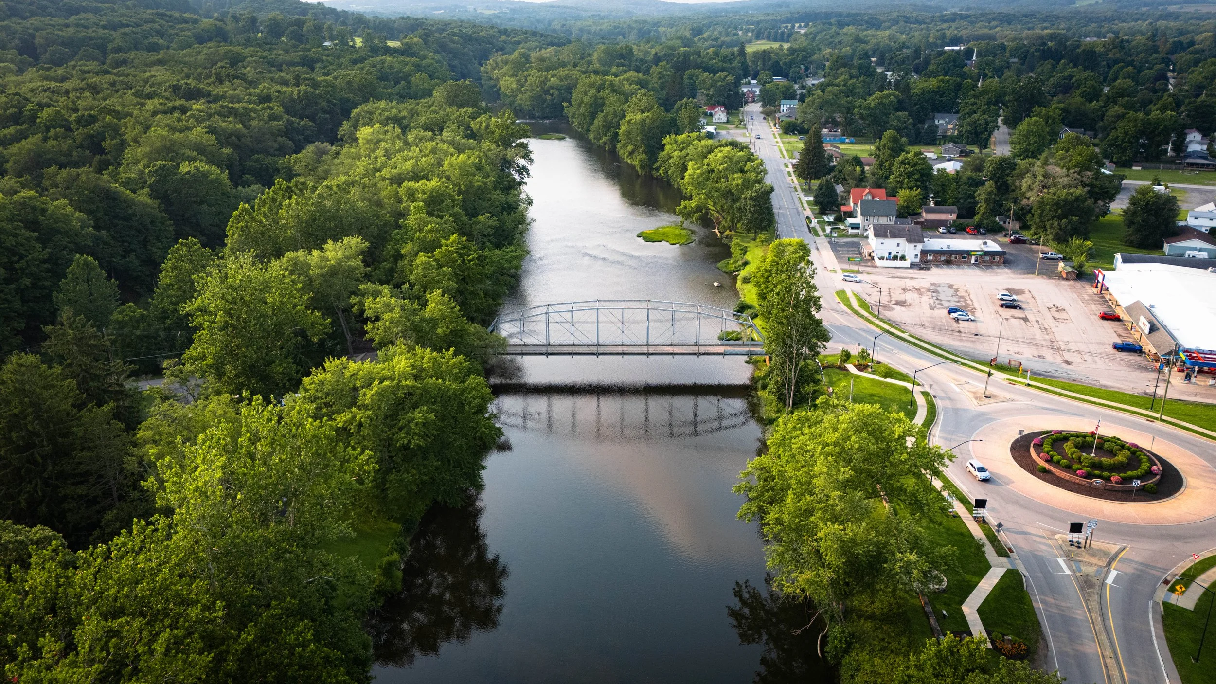 SaegCreeksideBridgeTM07.jpg