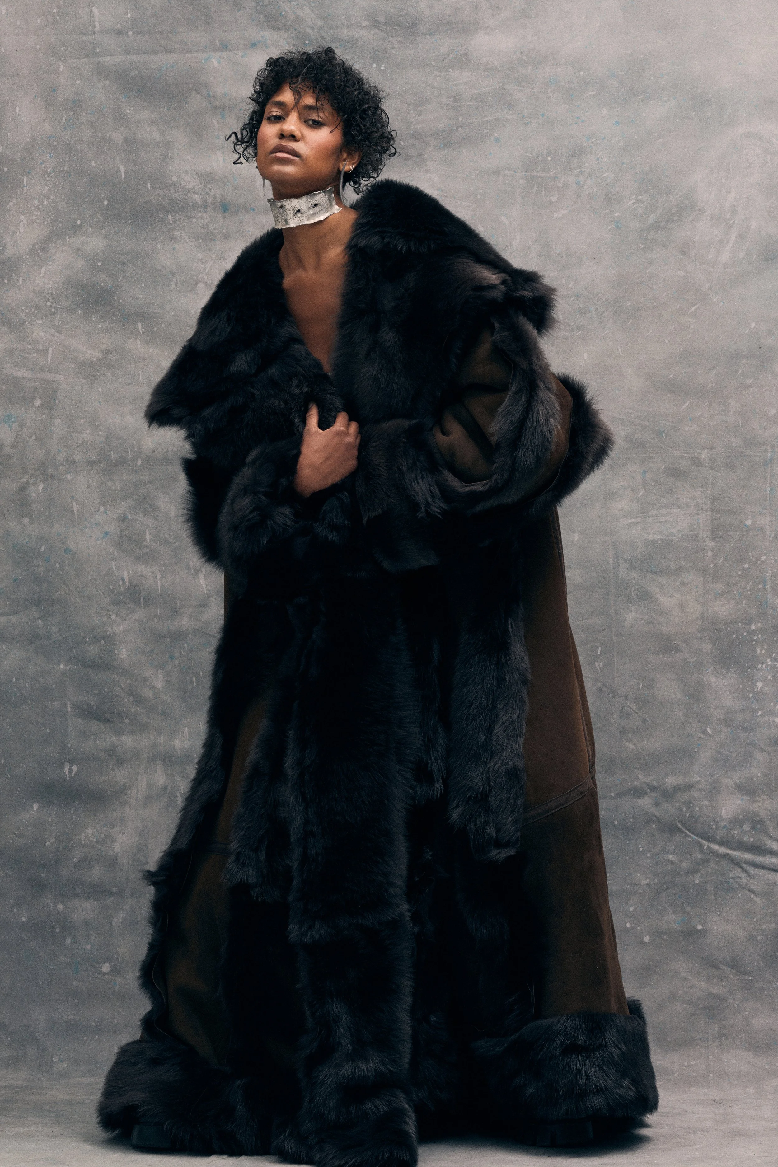 23.05.08_ISSYBRIGHTMORE_STUDIO_LOOK4_1016.jpg