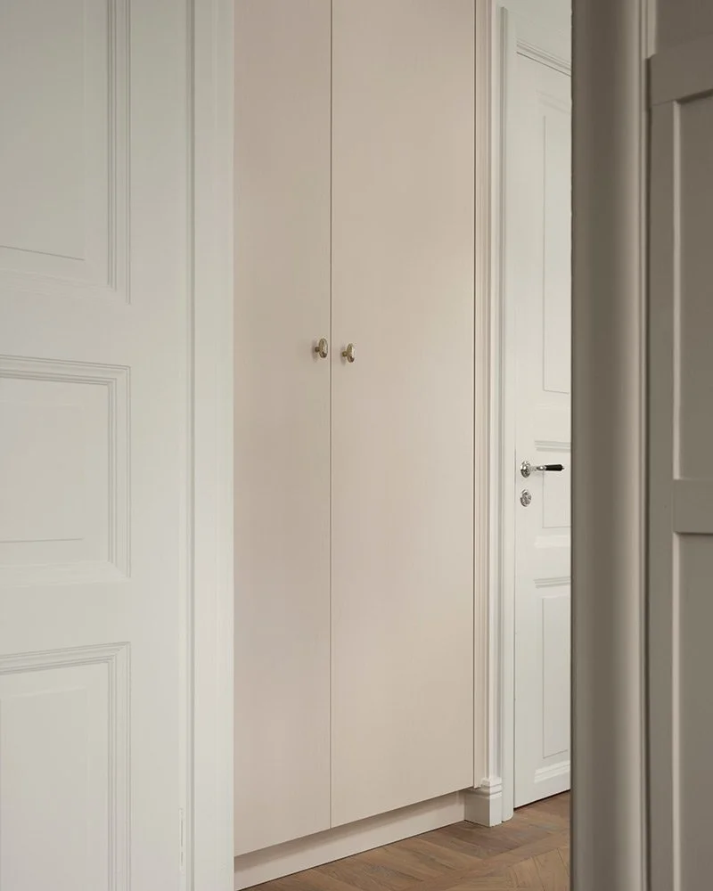 painted-kitchen-cabinet-in-pink.jpg