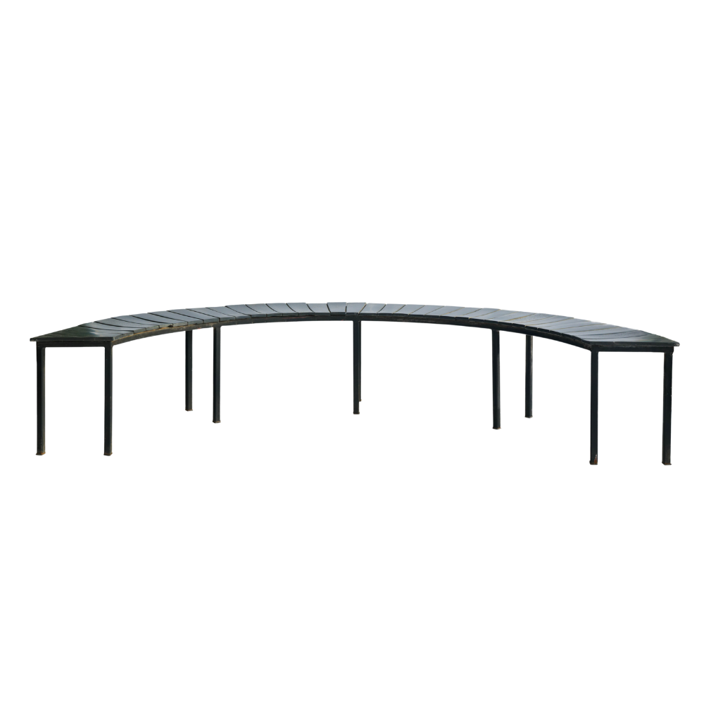 Round Picnic Table & Bench-2.png