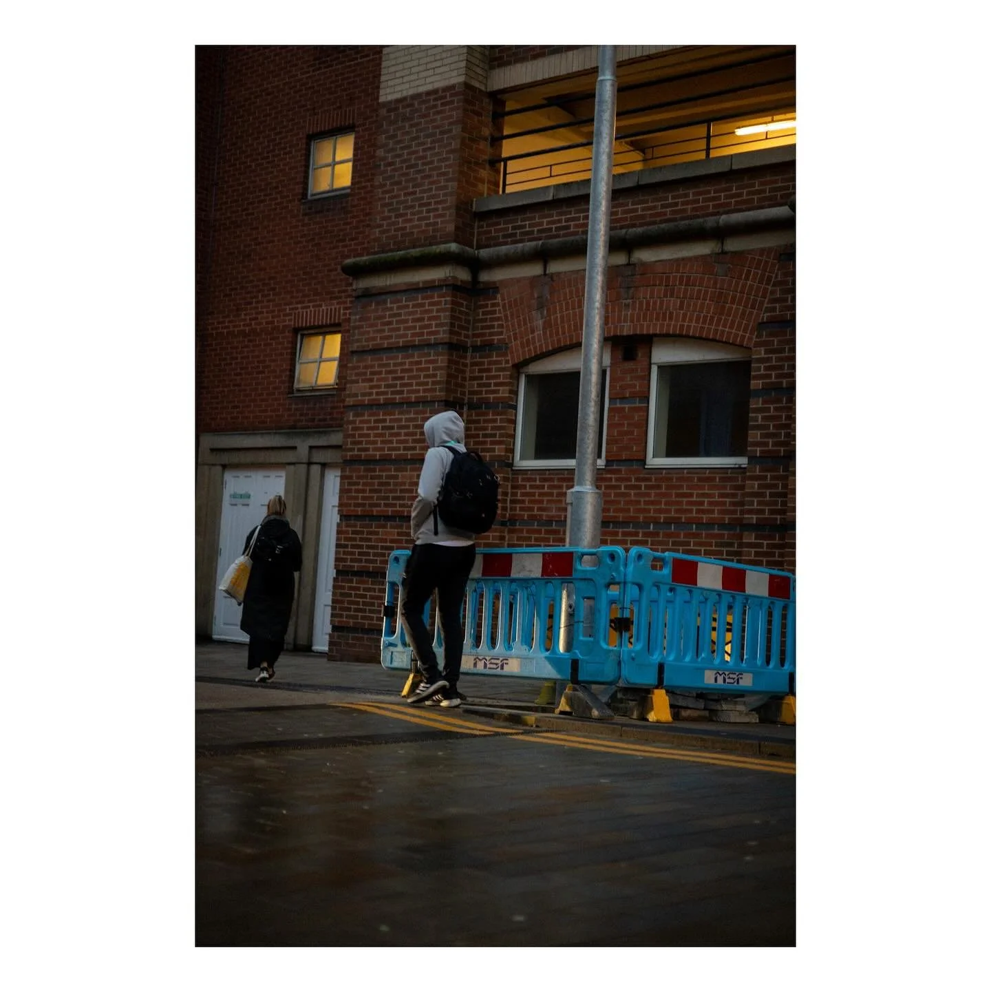 Morning travels

#canonr6markii #rf50mmf18 #streetdreamsmag #leedsphotographer #frontphotography #capturestreets #streetleaks #leedsleedsleeds #uk_shooters #spicollective #filmic_streets #ifyouleave #rentalmag #n8zine #everydayeverywhere