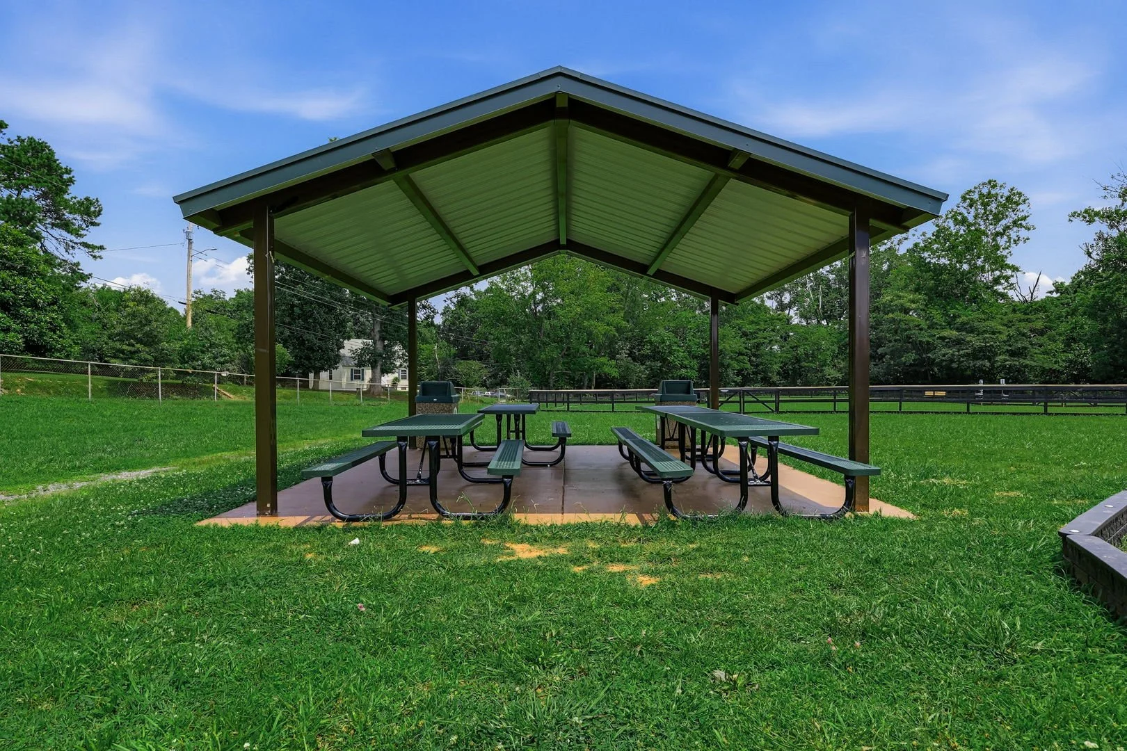 9-web-or-mls-156-center-st.jpg