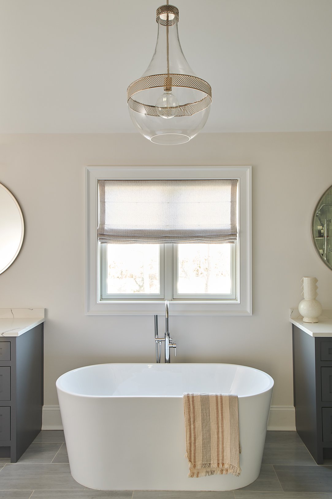 Luxury interior design by HCO Interiors featuring bespoke residential interiors, custom furnishings, modern living spaces and full-service interior design in New Jersey and New York.