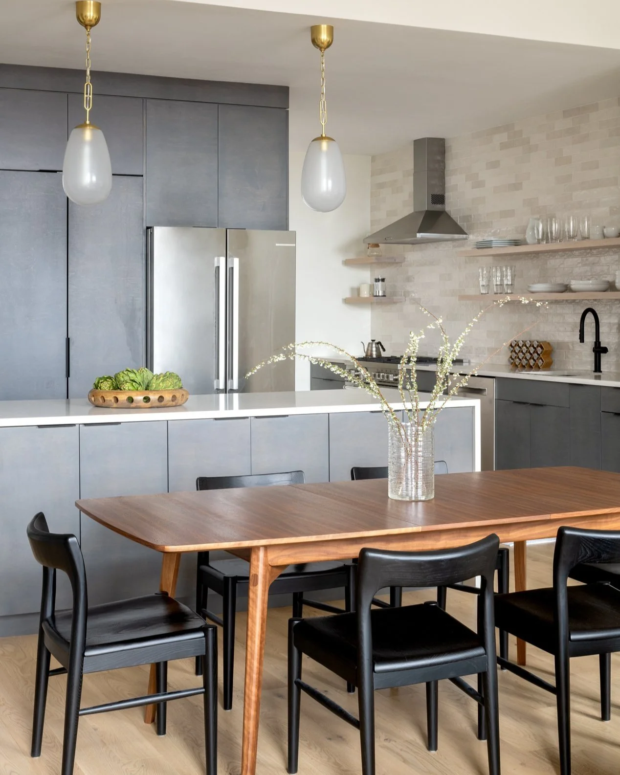 Homes &amp; Gardens