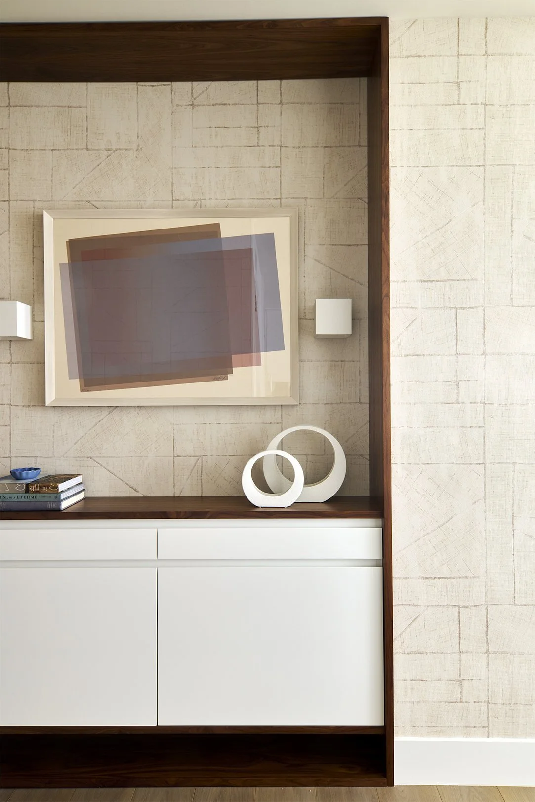 Luxury interior design by HCO Interiors featuring bespoke residential interiors, custom furnishings, modern living spaces and full-service interior design in New Jersey and New York.