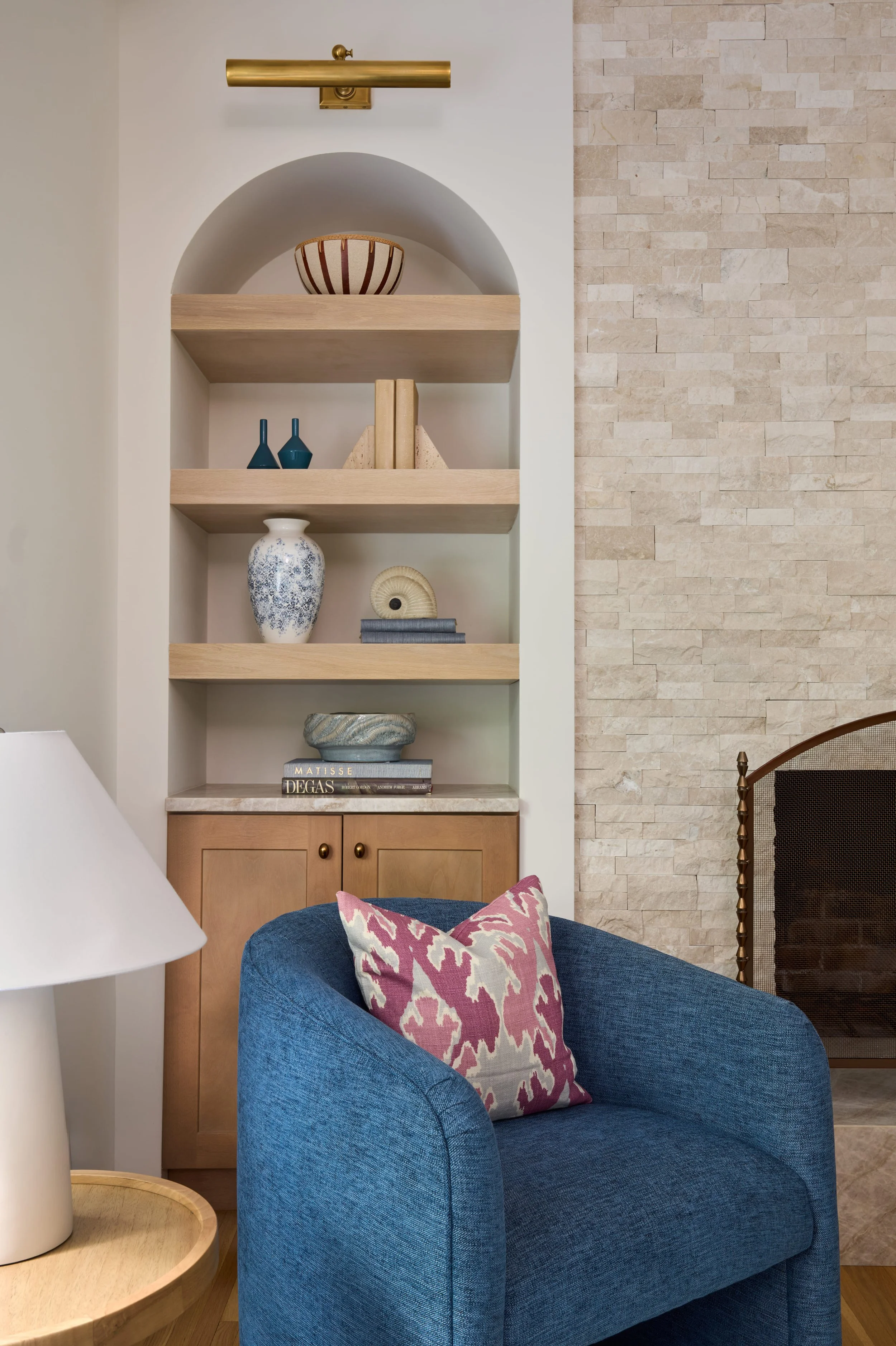 Luxury interior design by HCO Interiors featuring bespoke residential interiors, custom furnishings, modern living spaces and full-service interior design in New Jersey and New York.
