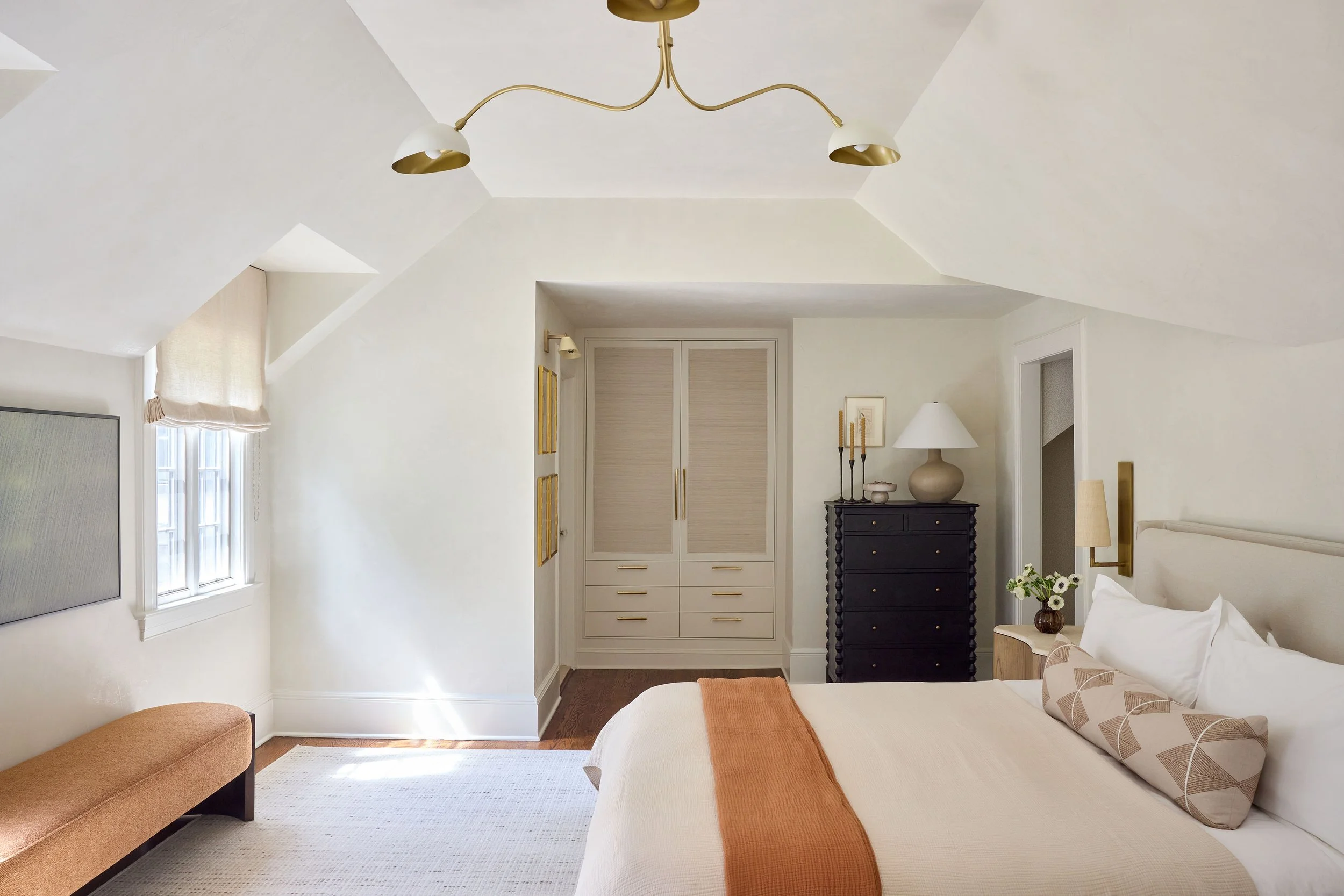 Luxury interior design by HCO Interiors featuring bespoke residential interiors, custom furnishings, modern living spaces and full-service interior design in New Jersey and New York.