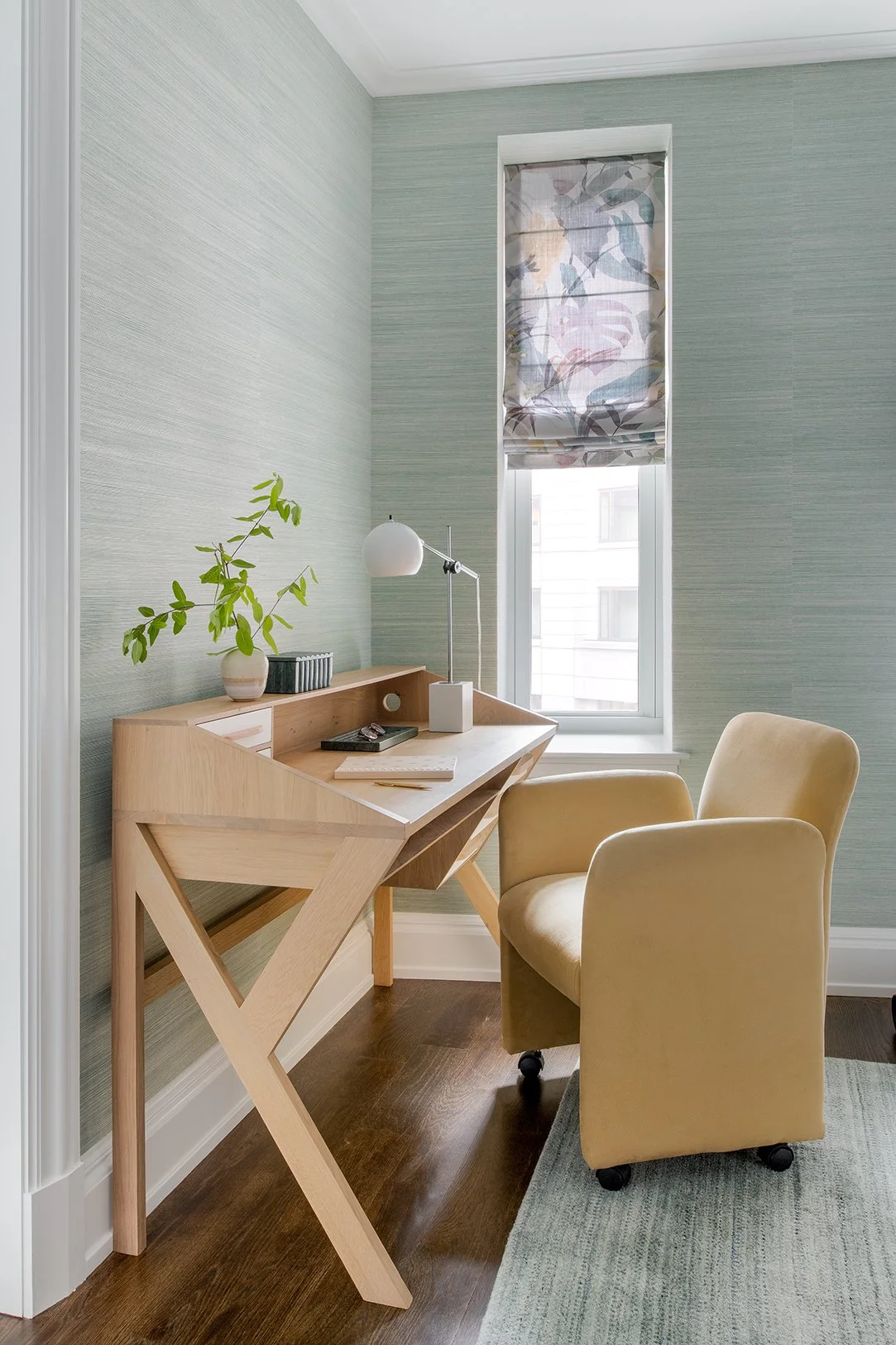 Luxury interior design by HCO Interiors featuring bespoke residential interiors, custom furnishings, modern living spaces and full-service interior design in New Jersey and New York.