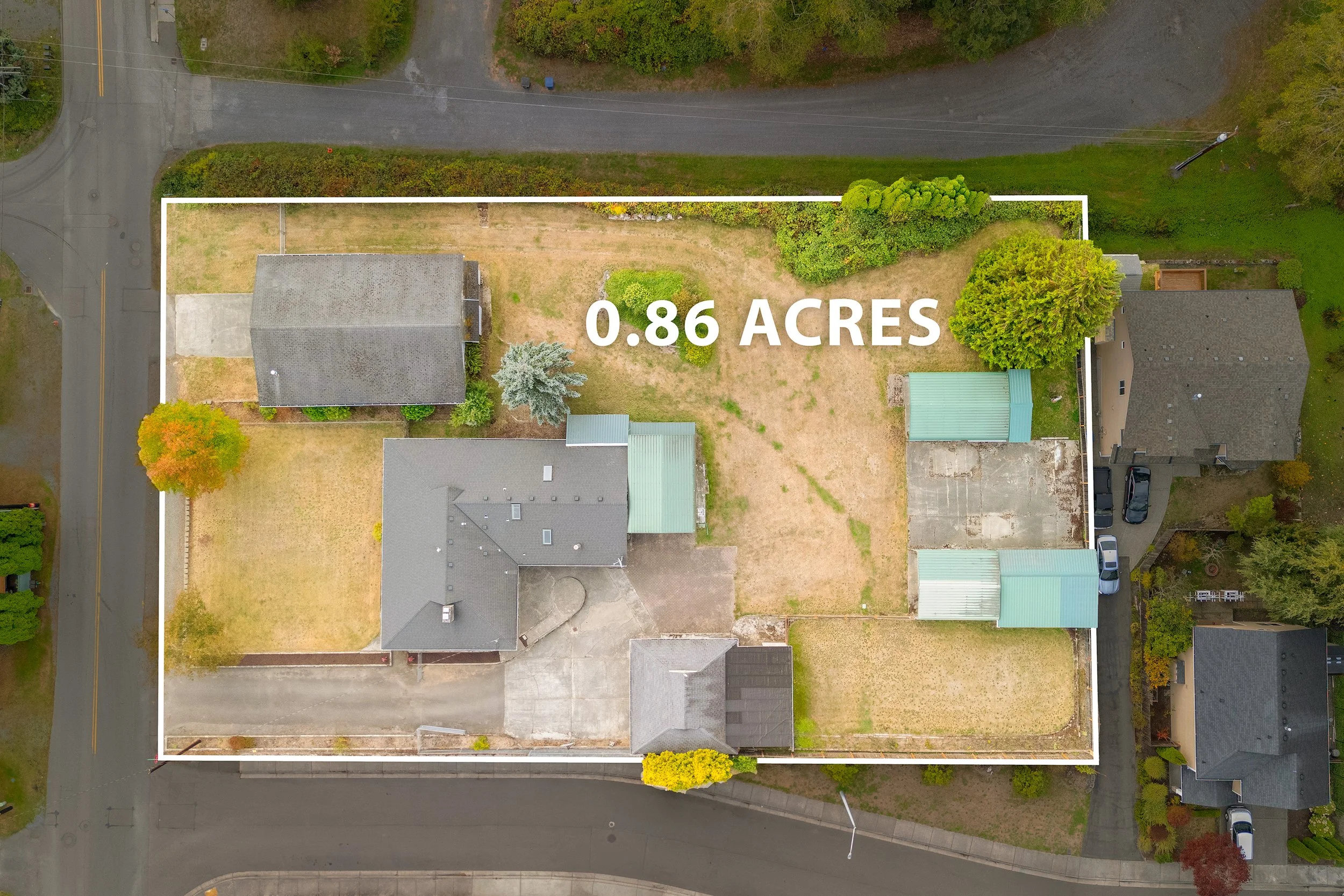 1605-126th-st-se-everett-wa-086-acre-property-aerial.jpg