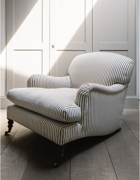 Heathfield chair.png