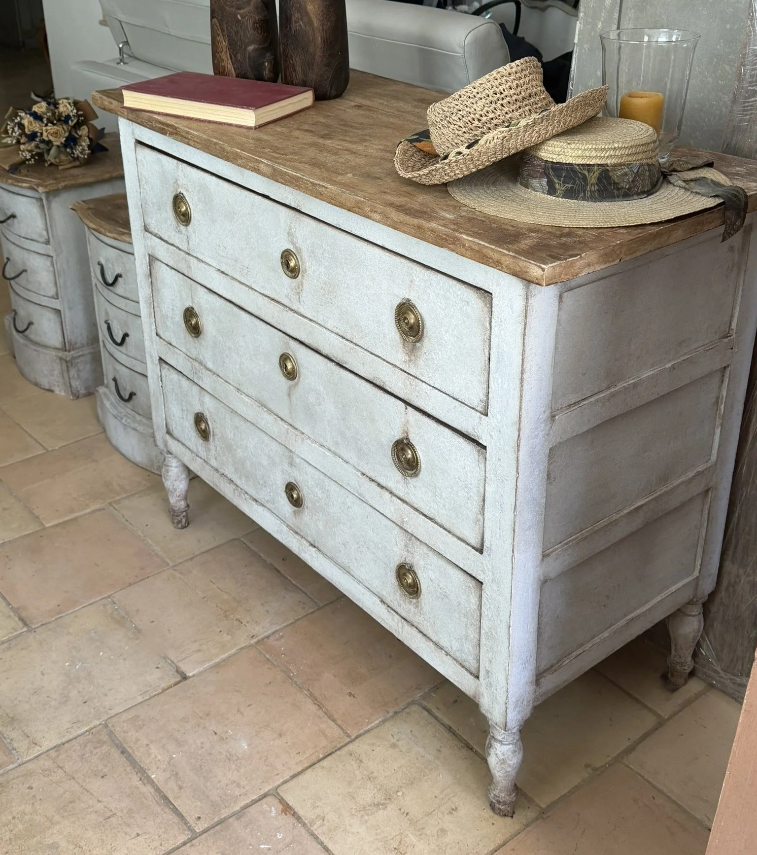 Cassettone fine 700 in Patina Toscana
