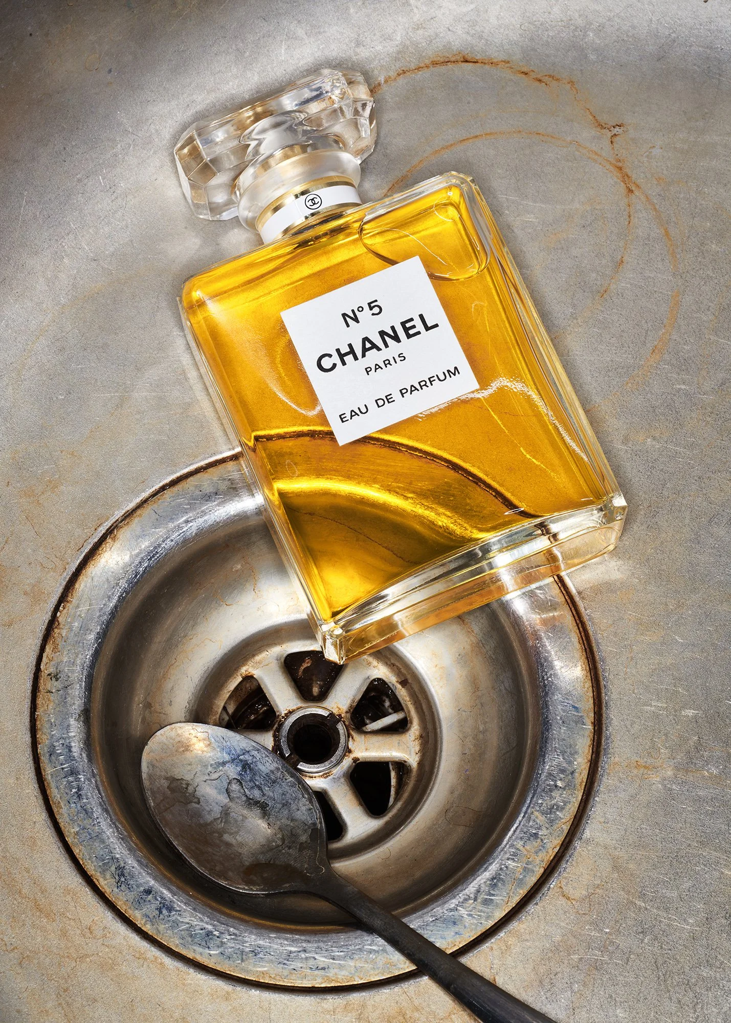 No5 in Sink(2000)sRGB.jpg