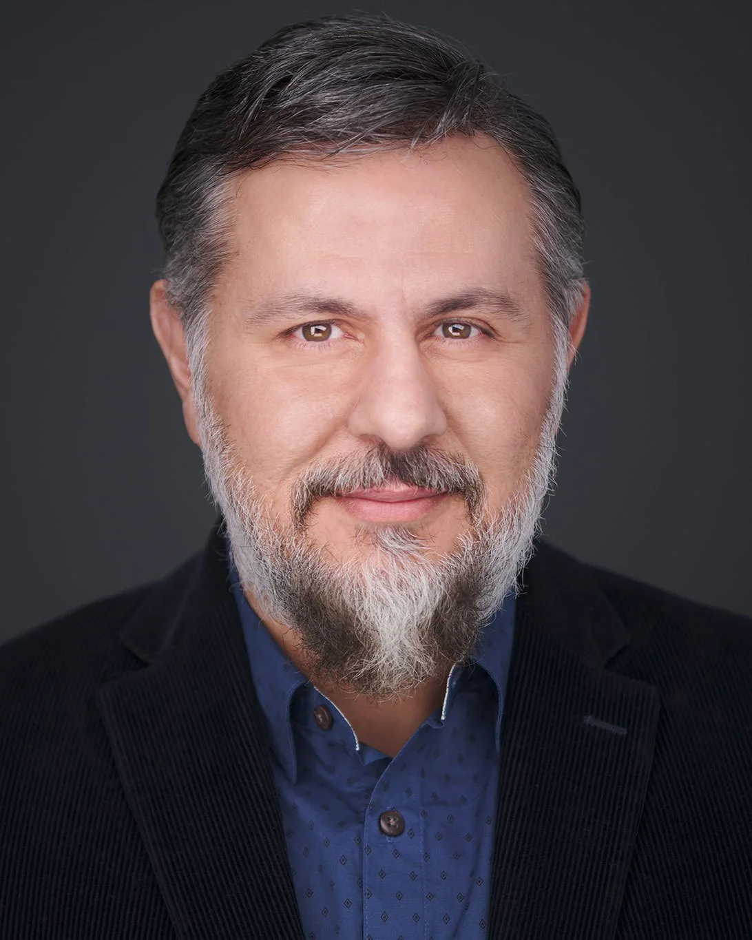 ian-johns-photography-corporate-headshot-5.jpg