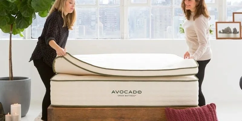 Avocado has five organic non-toxic toppers to choose from, including a vegan option. All non-toxic GOLs and GOTS-certified materials. 