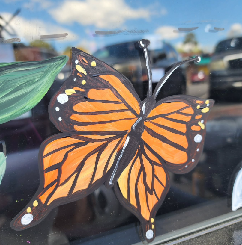 Tara Peterson is a self taught artist based in Jacksonville, NC and owner of Detourthirty9 LLC, established in 2023 after transitioning from a 14-year career in the North Carolina Public School System.