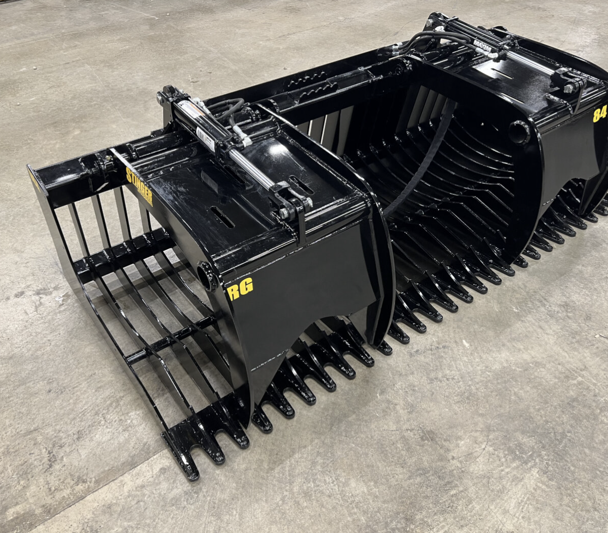 Skid Steer Rock Grapple Bucket