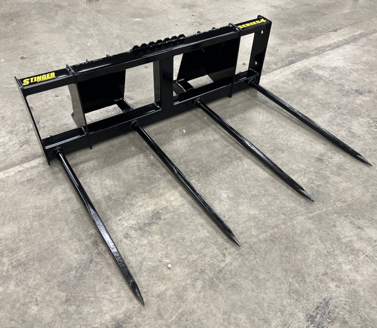 Bale Spear - Series 4 Large Square Bale Mover