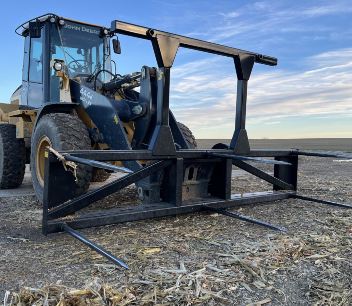 Wheel Loader Bale Spear - Series 5XD 3 Bale or 5 Bale Large Round Bale Mover