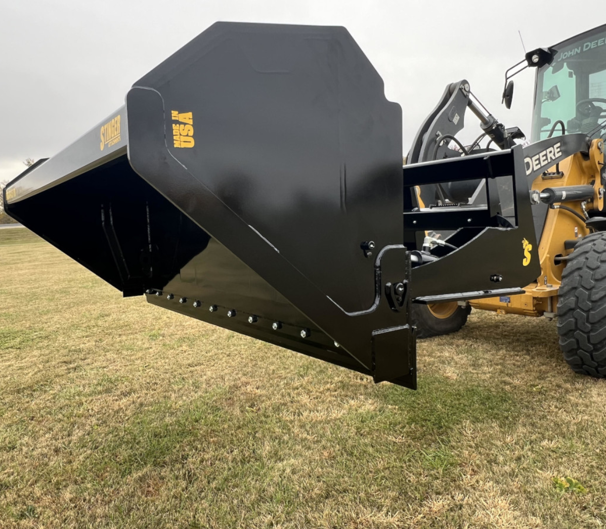 Tractor Hydraulic Dump Bucket