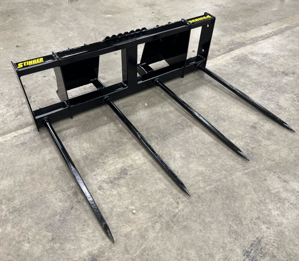 Wheel Loader Bale Spear - Series 4 Large Square Bale Mover