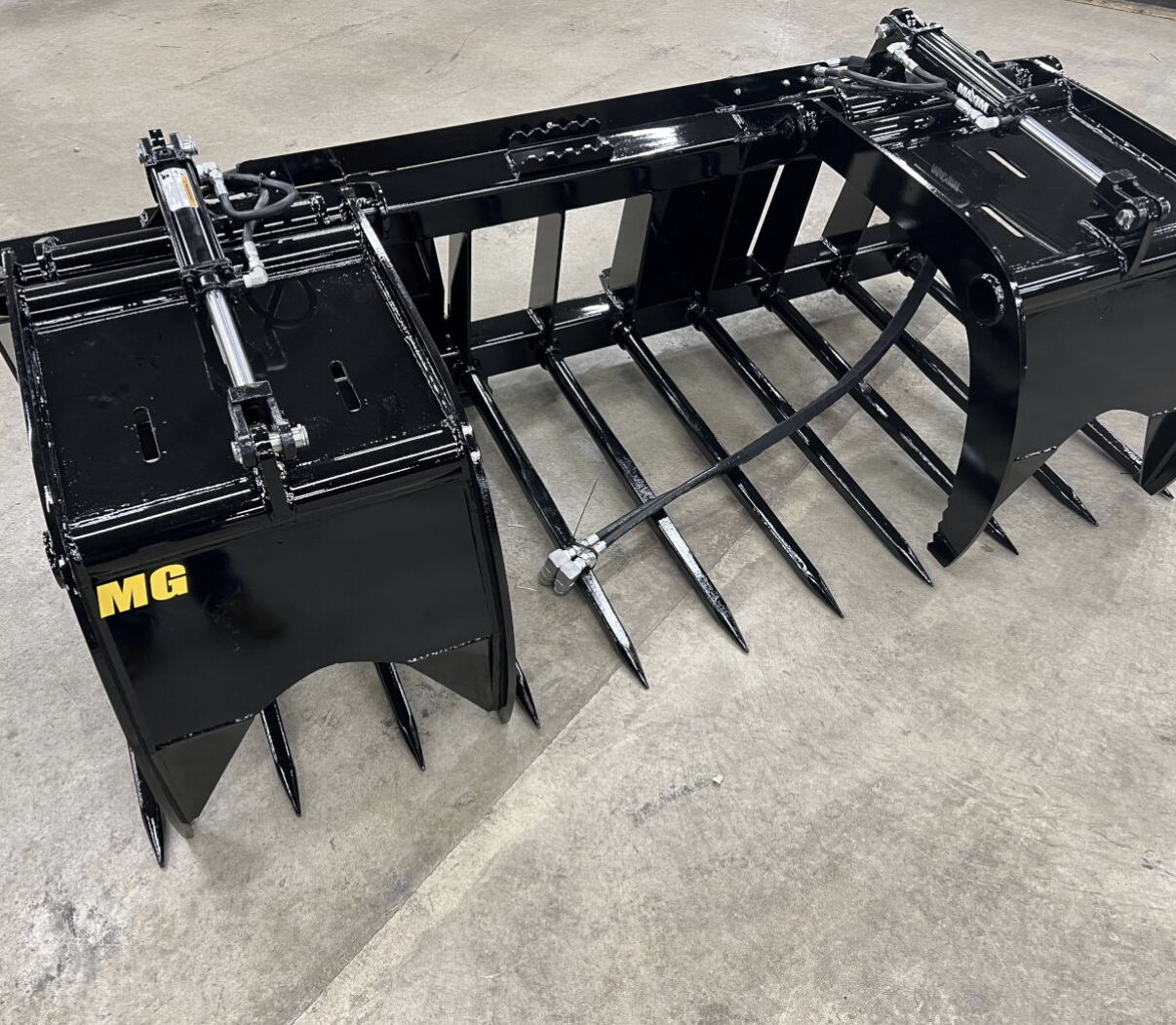 Manure Spear Grapple Bucket