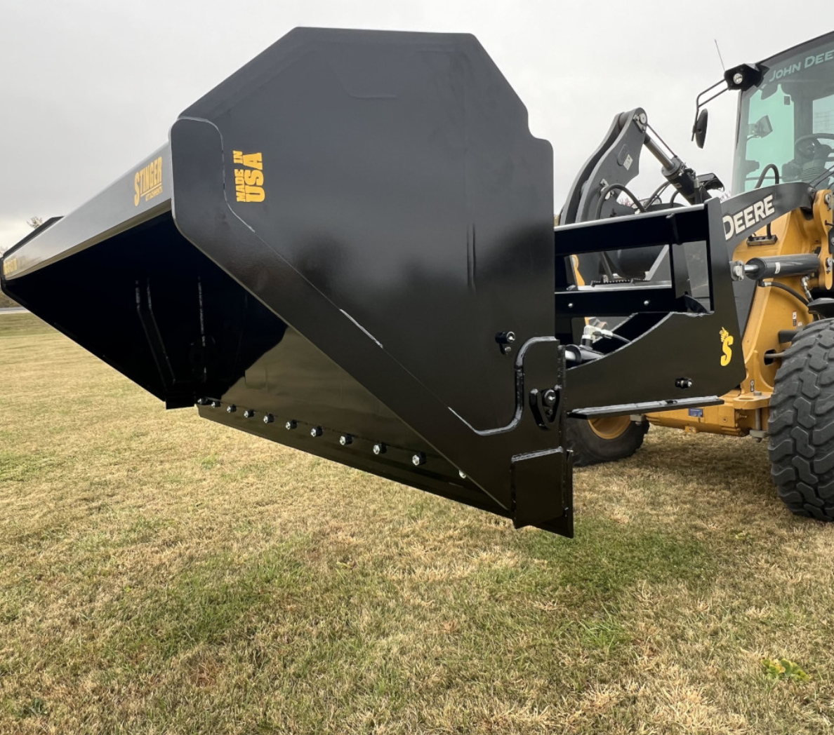 Tractor Hydraulic Dump Bucket