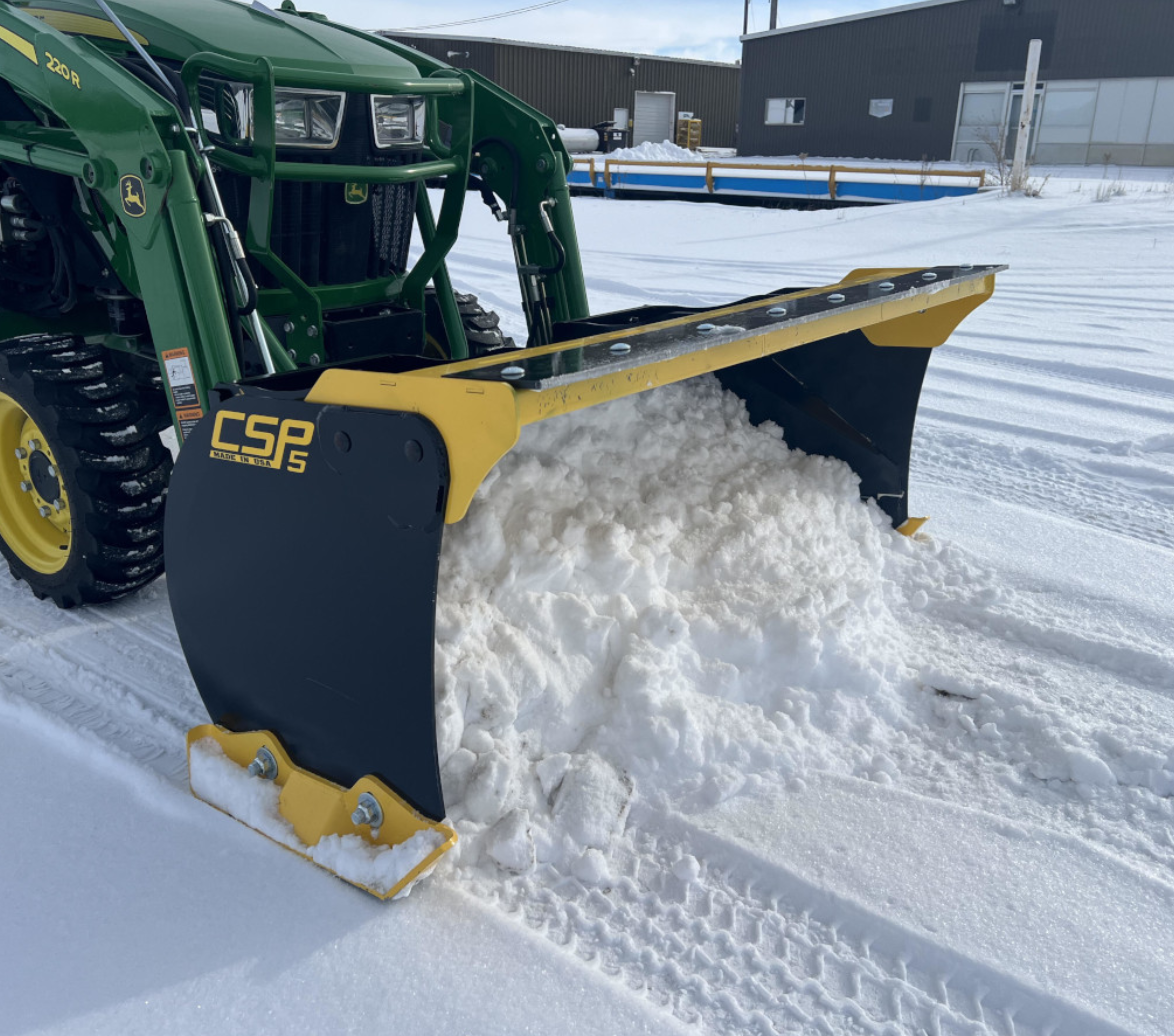 Compact Snow Pusher