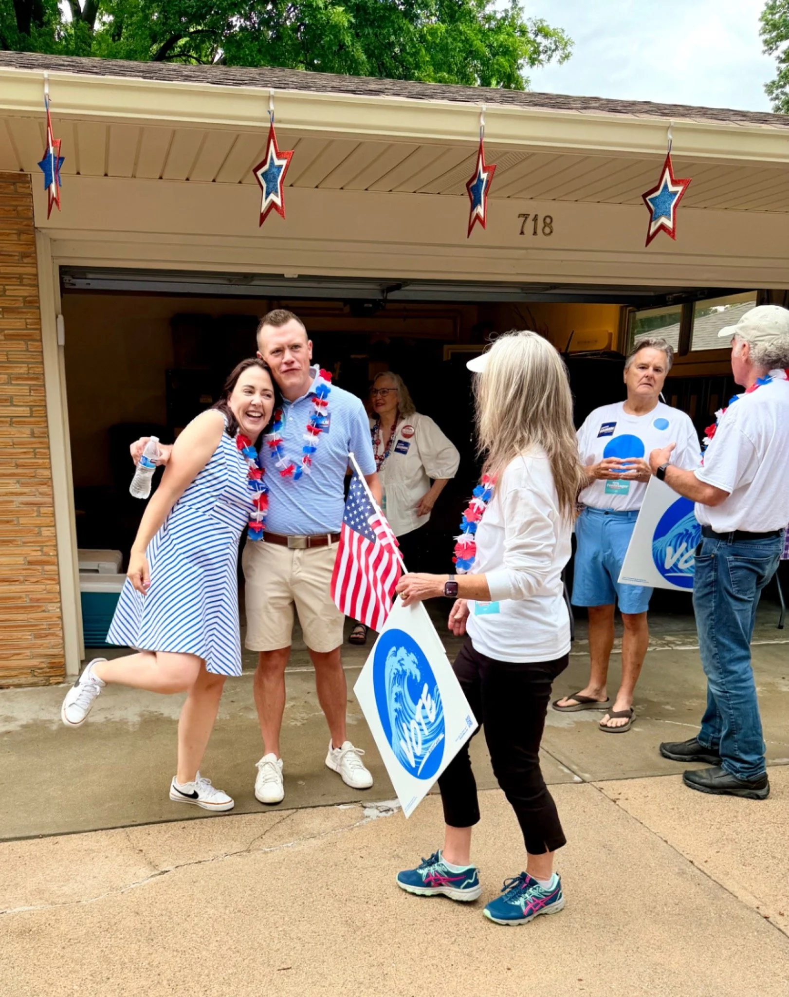 blue-dot-wave-denise-powell-fourth-of-july-community-parade-alt-05.jpg