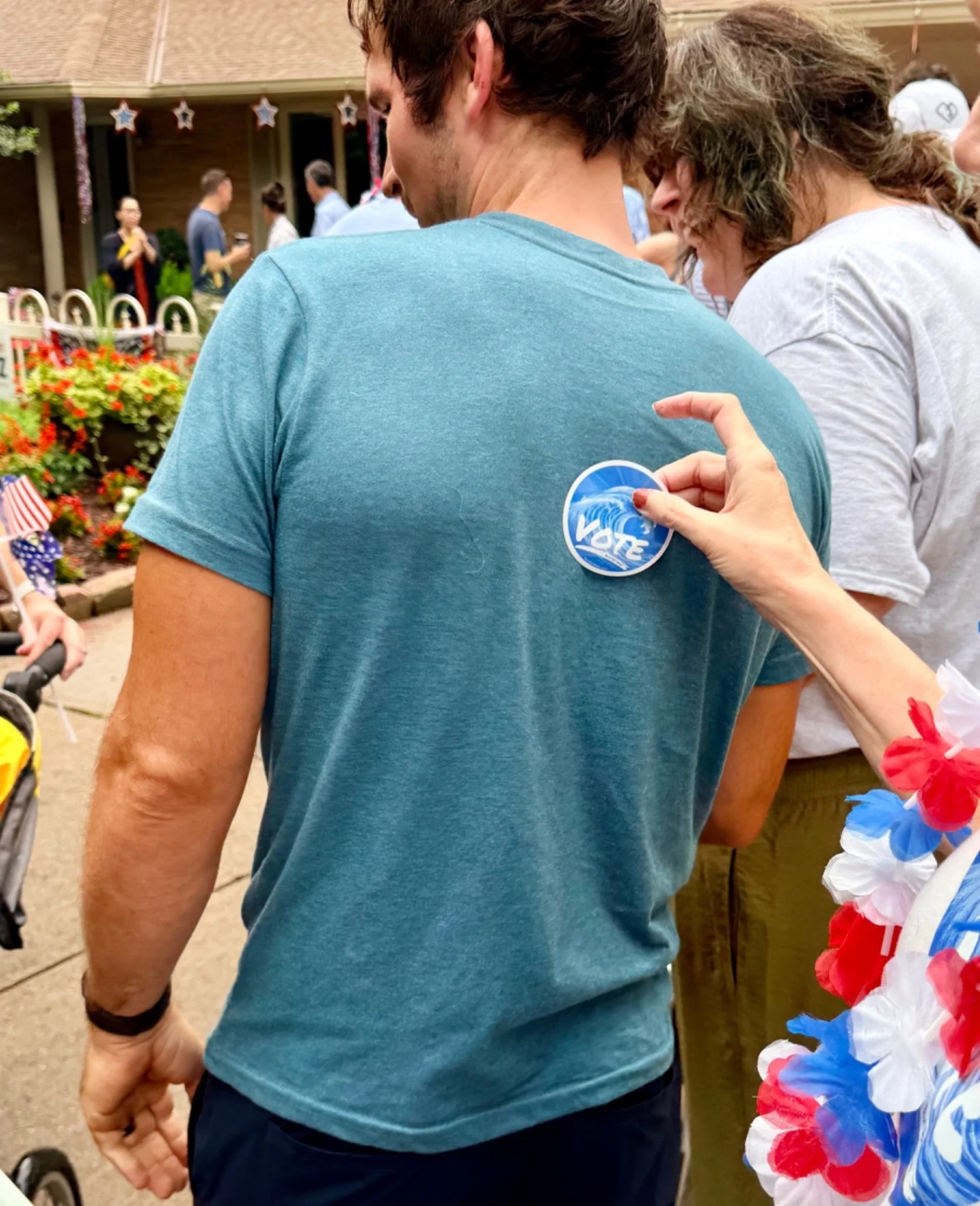 blue-dot-wave-vote-sticker-community-parade-12.jpg