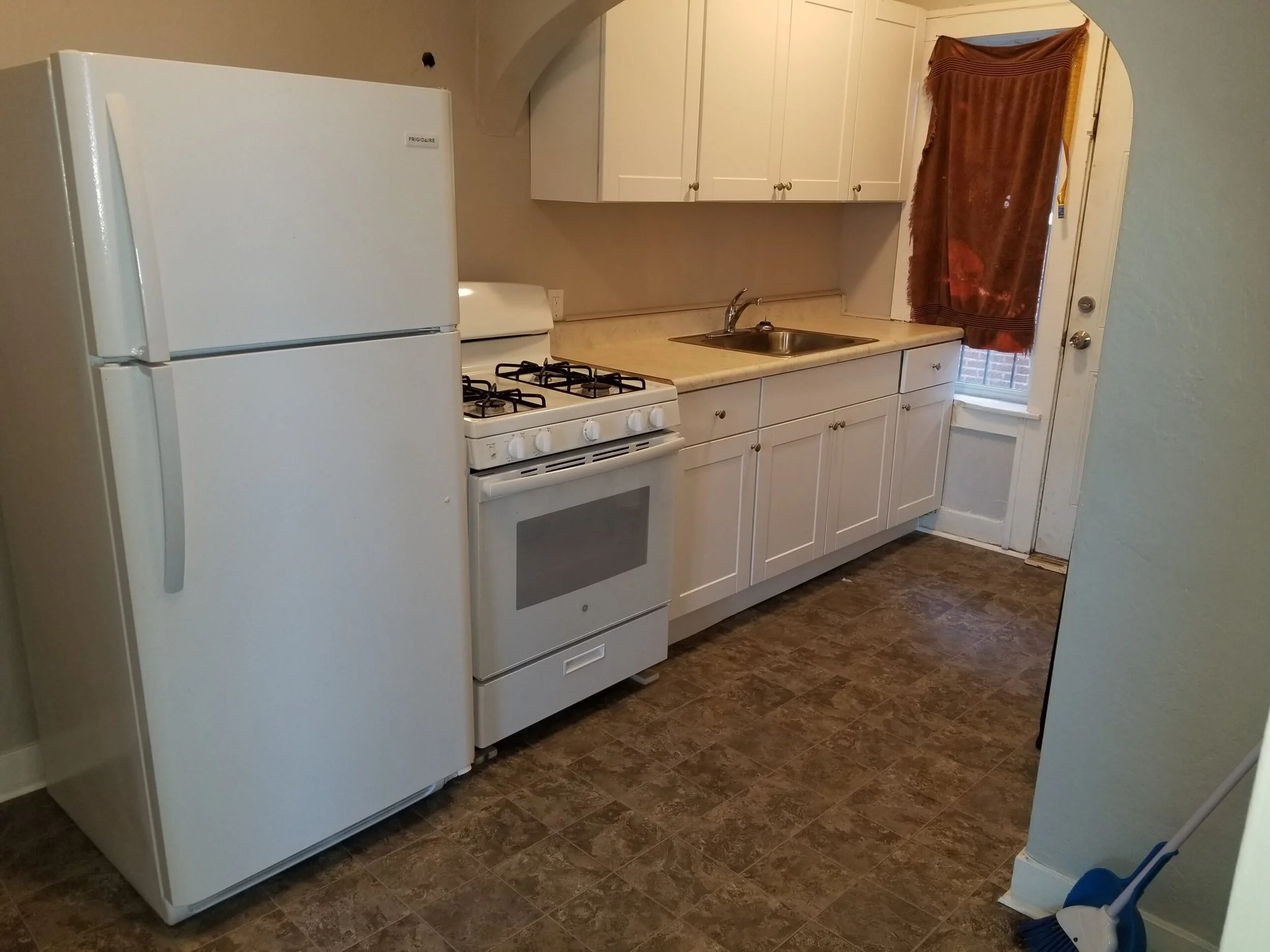 2003-Lake-Kitchen-scaled.jpg
