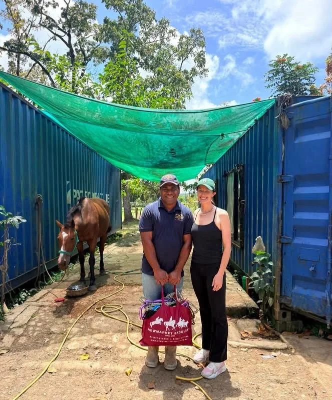 The Sanctuary was so fortunate to welcome horse lover Jess Carroll from Canada! 
Vinaka vakalevu, Jess, for the much-needed halters and lead ropes. With so many horses here at the Sanctuary, plus all the equipment we provide free of charge to horses 