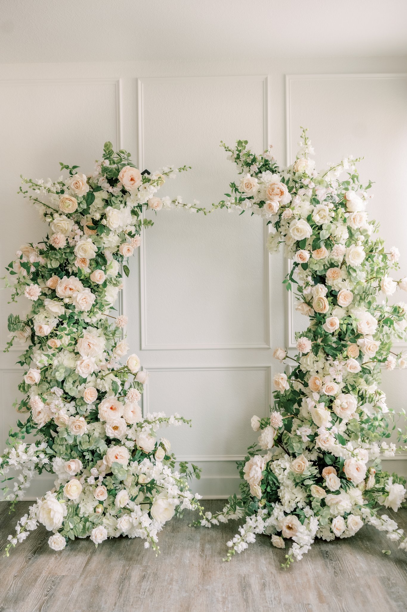 The Quinn Floral Arch