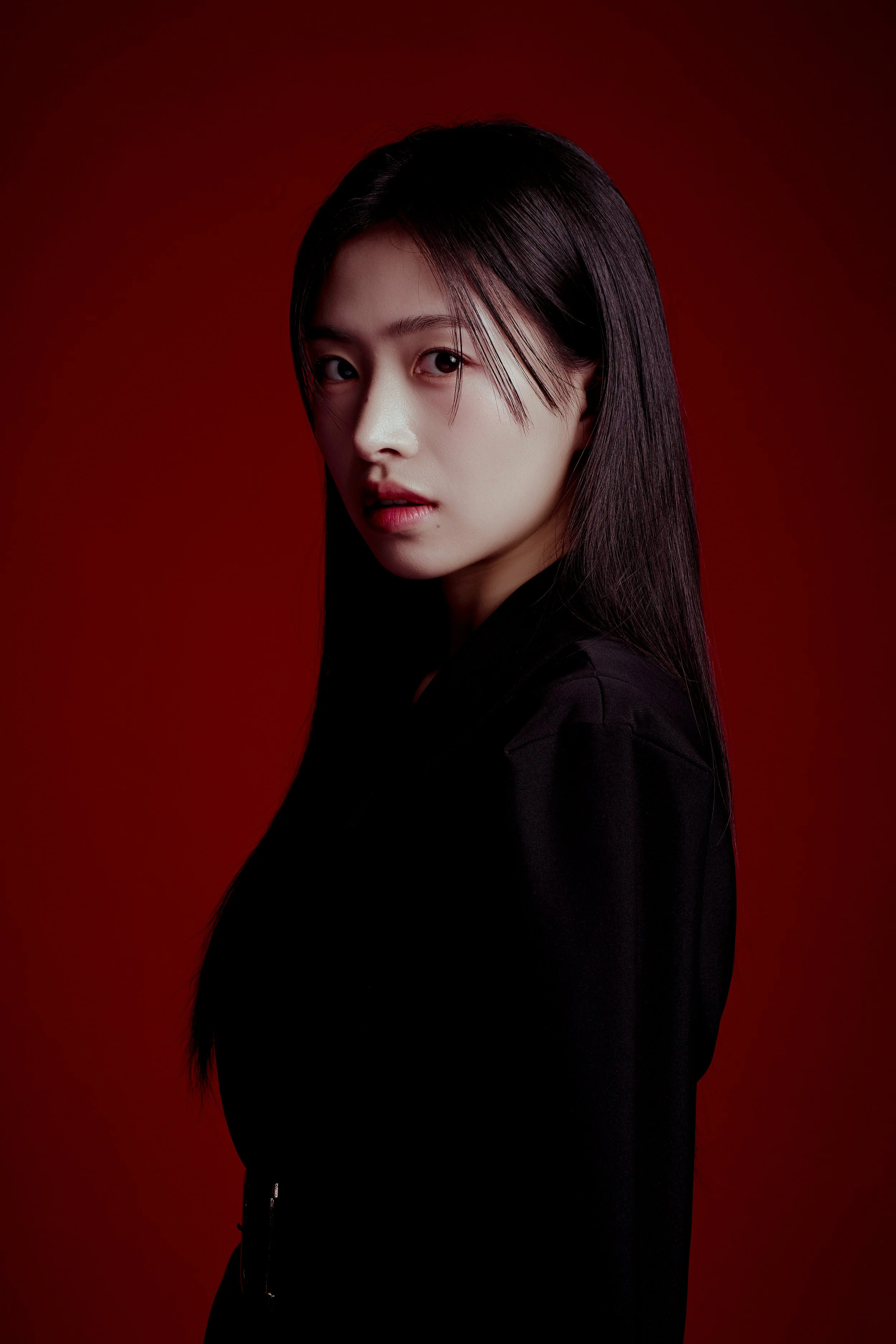김채원 프로필 사진3.jpg