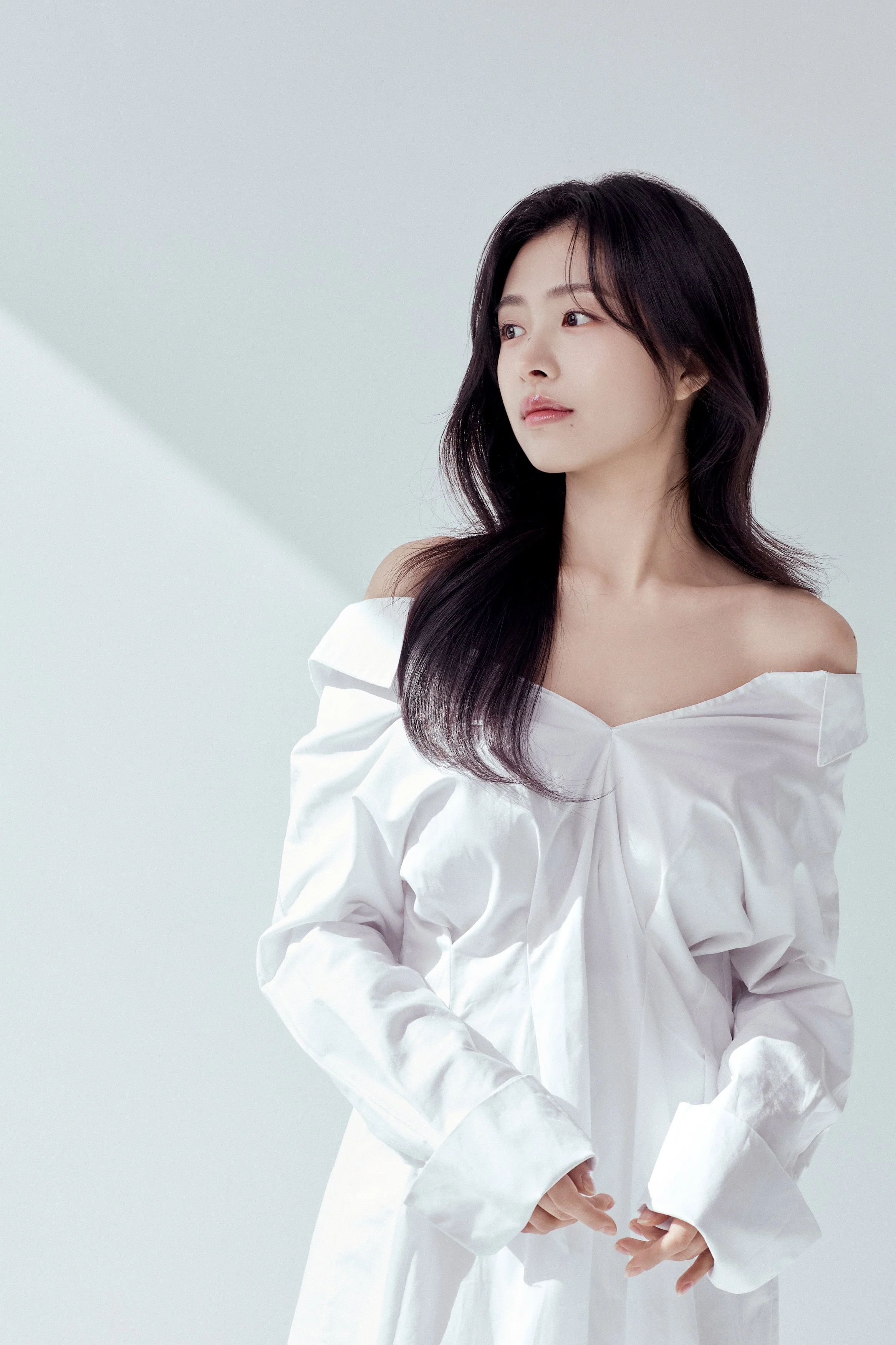 김채원 프로필 사진 1.jpg