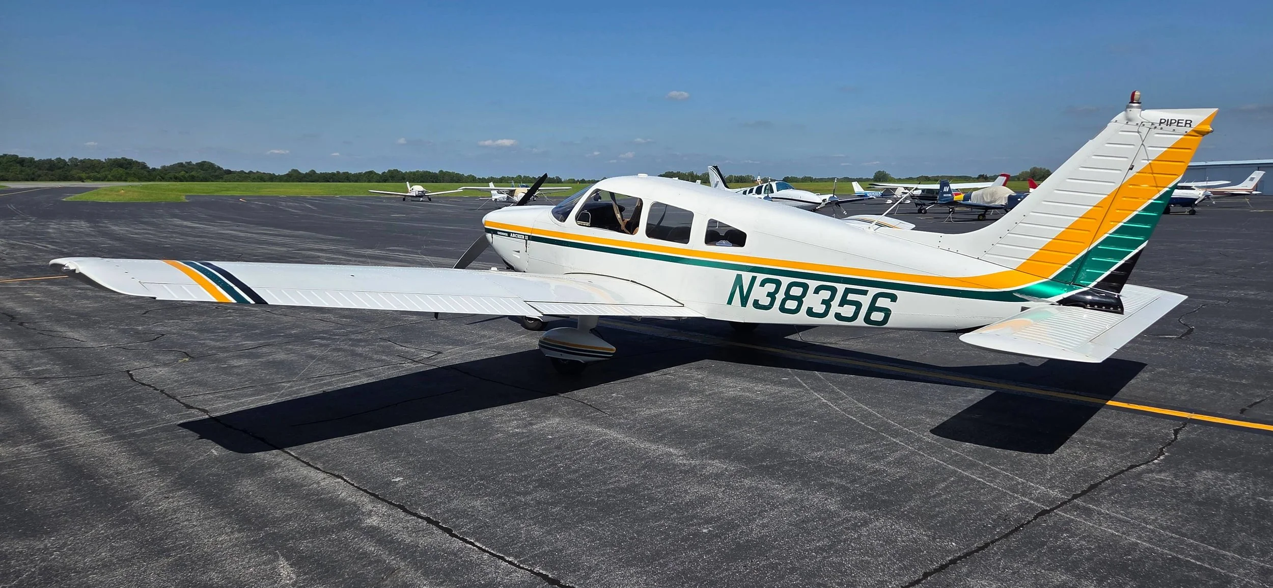 This Piper Archer II is a perfect jack-of-all-trades plane for rent by CArolinas Custom Aviaton through ACES Flight School in Rock Hill, SC.