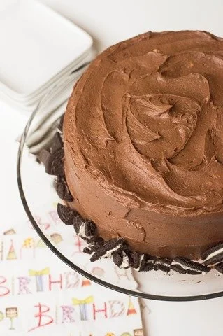 Oreo Pound Cake with Chocolate Cream Cheese Icing