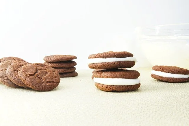 Gingersnap Sandwich Cookies with Lemon Cream Cheese Icing