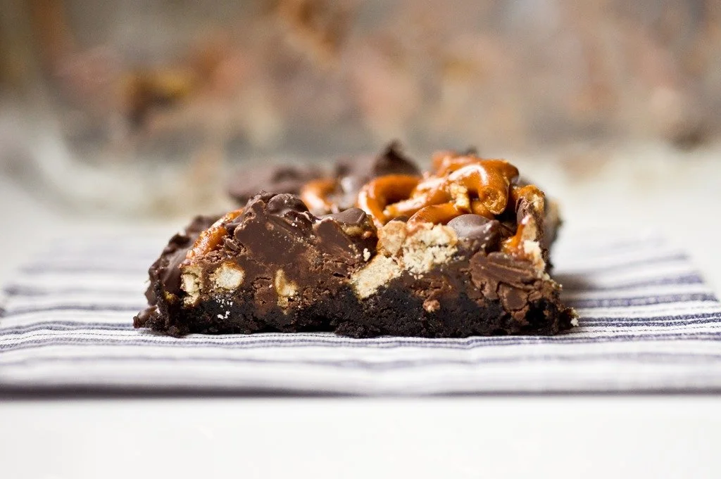 Salted Caramel Oreo Bars