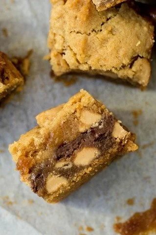 Peanut Butter Caramel Bars